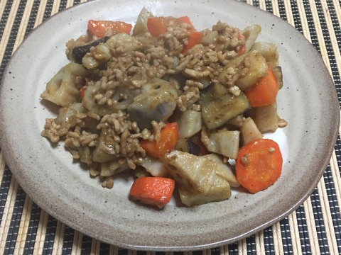 黒酢あんかけ風の根菜と茄子と鶏挽肉の素揚げ焼き